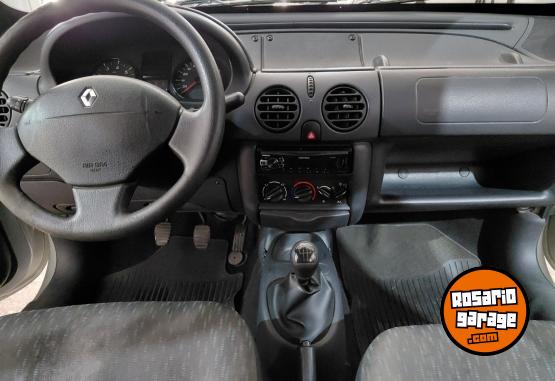 Utilitarios - Renault Kangoo 2017 Nafta 141000Km - En Venta