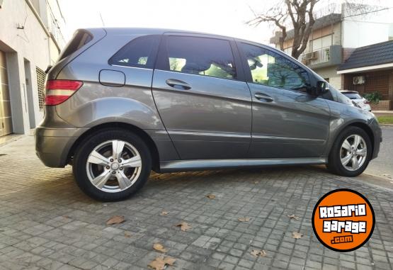 Autos - Mercedes Benz B180 B200 2010 Nafta 139900Km - En Venta