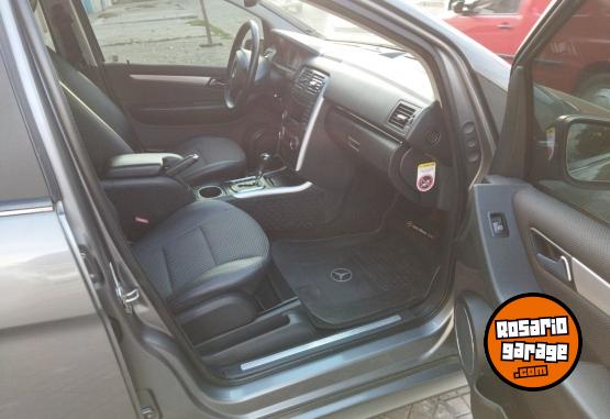 Autos - Mercedes Benz B180 B200 2010 Nafta 139900Km - En Venta