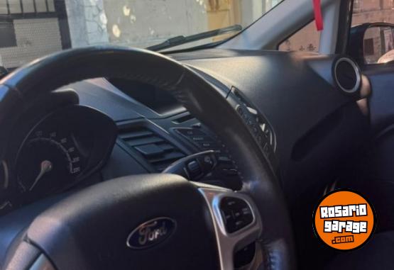 Autos - Ford Fiesta 2014 Nafta 130000Km - En Venta