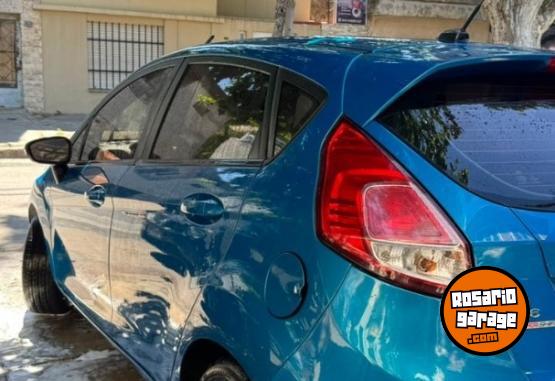 Autos - Ford Fiesta 2014 Nafta 130000Km - En Venta
