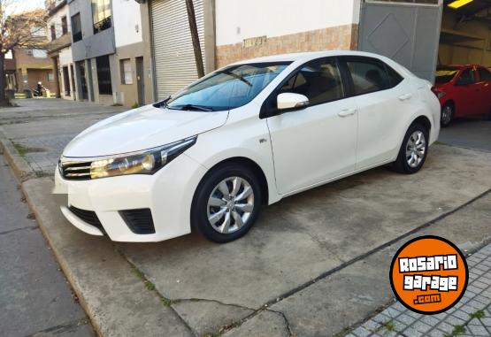 Autos - Toyota COROLLA XLI PACK 2015 Nafta 99000Km - En Venta