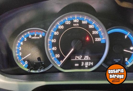 Autos - Toyota Yaris xs 2020 Nafta 32000Km - En Venta