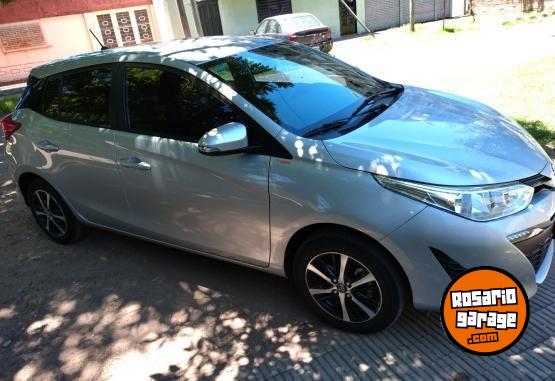 Autos - Toyota Yaris xs 2020 Nafta 32000Km - En Venta