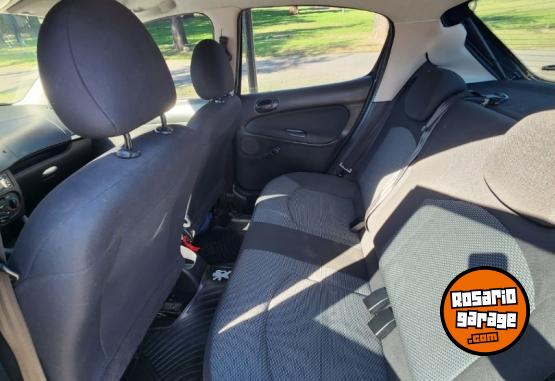 Autos - Peugeot 207 compact 2011 Nafta 70000Km - En Venta