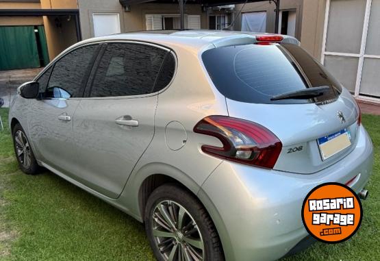 Autos - Peugeot 208 1.6 Feline 2017 Nafta 86500Km - En Venta