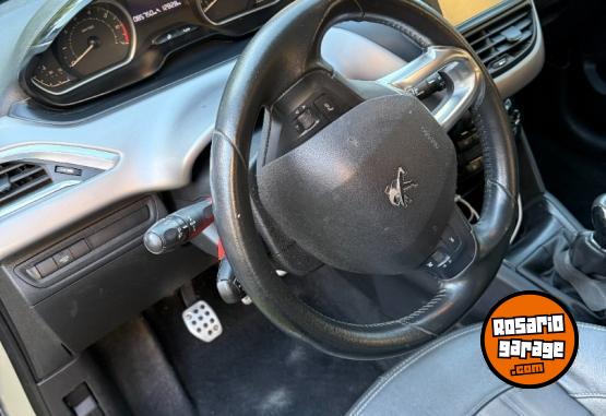 Autos - Peugeot 208 1.6 Feline 2017 Nafta 86500Km - En Venta