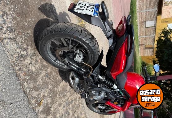 Motos - Benelli TNT 300 2017 Nafta 20000Km - En Venta