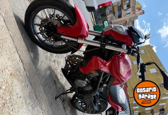 Motos - Benelli TNT 300 2017 Nafta 20000Km - En Venta