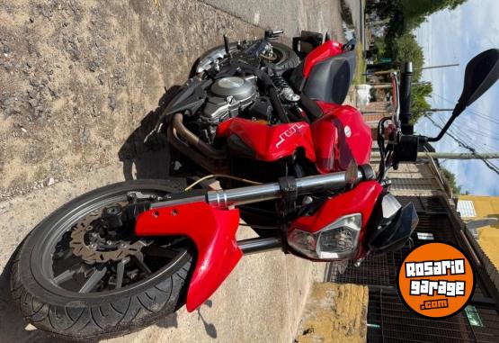 Motos - Benelli TNT 300 2017 Nafta 20000Km - En Venta
