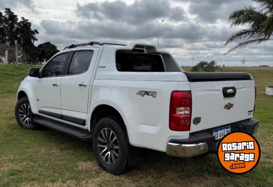 Camionetas - Chevrolet S10 High Country 200 cv 2019 Diesel 117000Km - En Venta