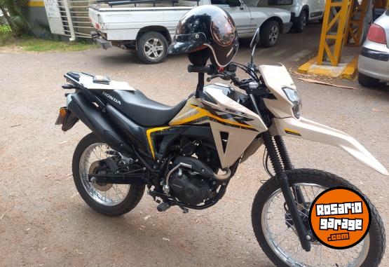 Motos - Honda Xr 190 L 2025 Nafta 4800Km - En Venta