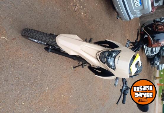 Motos - Honda Xr 190 L 2025 Nafta 4800Km - En Venta