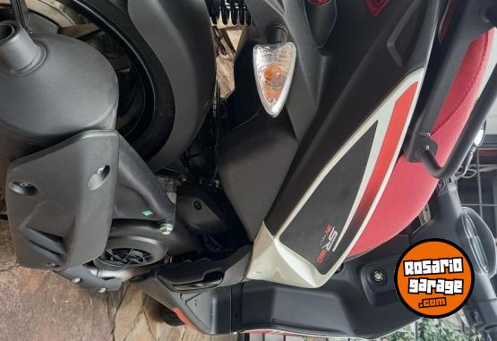 Motos - Aprilia SR 160 2023 Nafta 2500Km - En Venta