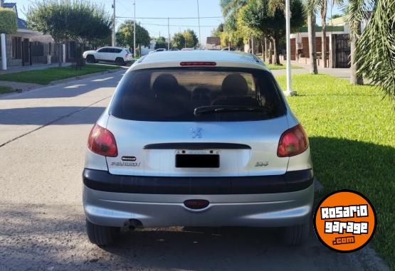 Autos - Peugeot 206 2013 Nafta 170000Km - En Venta