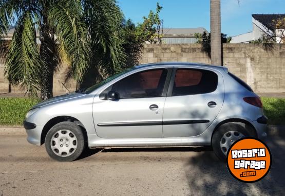 Autos - Peugeot 206 2013 Nafta 170000Km - En Venta