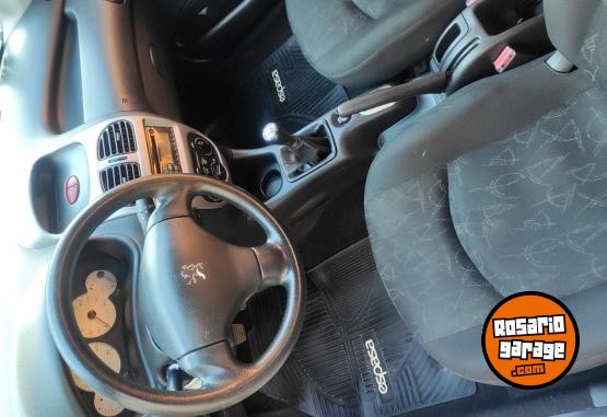 Autos - Peugeot 206 2013 Nafta 170000Km - En Venta