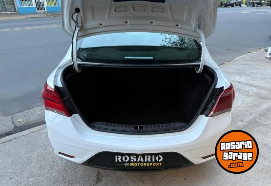 Autos - Chevrolet Prisma LT 2016 Nafta 118000Km - En Venta