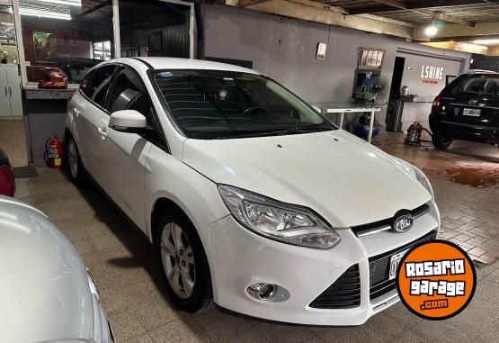 Utilitarios - Ford Focus 2.0 titanium 2015 Nafta 250Km - En Venta