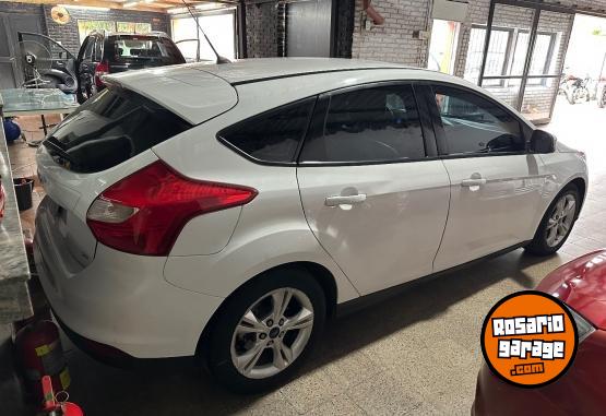 Utilitarios - Ford Focus 2.0 titanium 2015 Nafta 250Km - En Venta