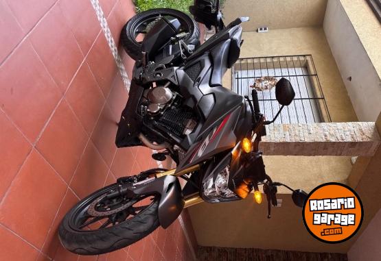 Motos - Honda CB 300 2024 Nafta 10000Km - En Venta