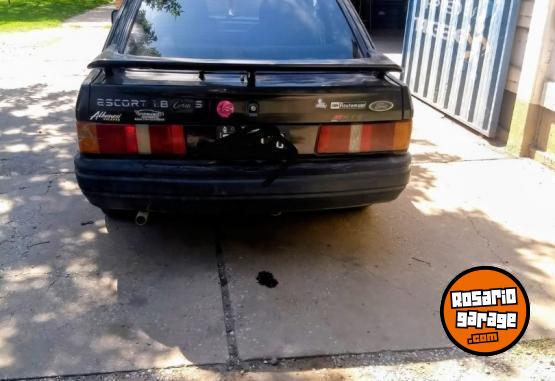 Autos - Ford Escort ghia 1991 GNC 999999Km - En Venta