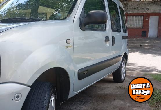 Utilitarios - Renault Kangoo montare 2006 Diesel 206Km - En Venta
