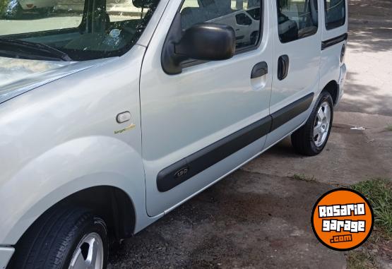 Utilitarios - Renault Kangoo montare 2006 Diesel 206Km - En Venta