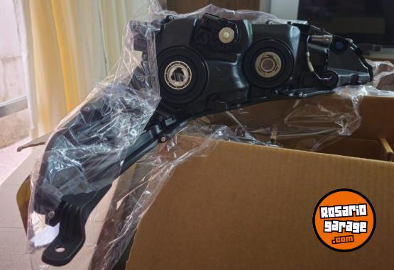 Accesorios para Autos - Óptica derecha Toyota Yaris con lupa original - En Venta