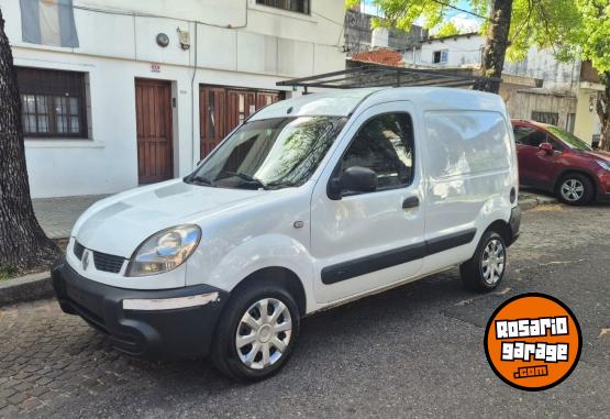 Utilitarios - Renault Kangoo 2012 GNC 175000Km - En Venta