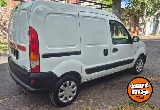 Utilitarios - Renault Kangoo 2012 GNC 175000Km - En Venta