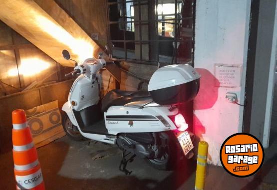 Motos - Kymco Like 125 2021 Nafta 2000Km - En Venta