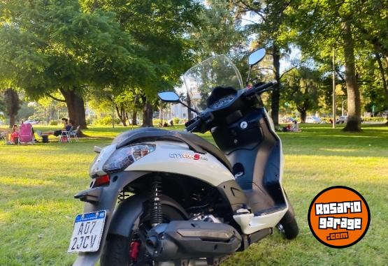 Motos - SYM Citycom 300i 2018 Nafta 21300Km - En Venta