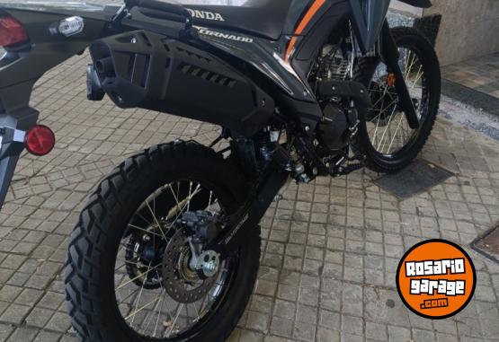 Motos - Honda Tornado 2025 Nafta 900Km - En Venta