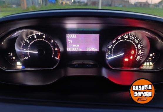 Autos - Peugeot 208 Feline VTi pack cuir 2015 Nafta 83000Km - En Venta