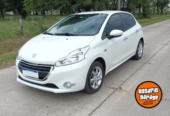 Autos - Peugeot 208 Allure 1.5 N Full 2016 Nafta 91000Km - En Venta