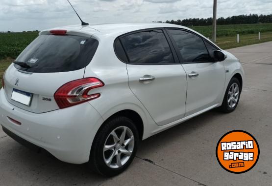 Autos - Peugeot 208 Allure 1.5 N Full 2016 Nafta 91000Km - En Venta