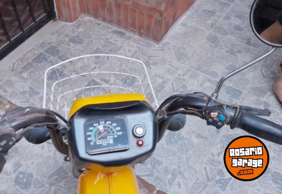 Motos - Zanella Sol 2004 Nafta 111111Km - En Venta