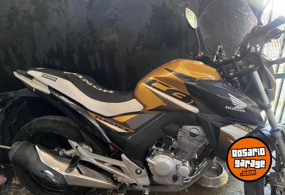 Motos - Honda CB 2021 Nafta 25000Km - En Venta