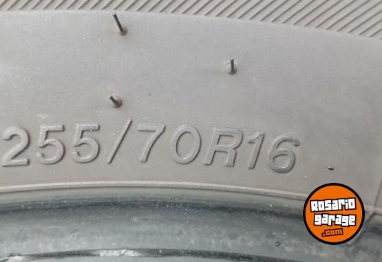 Accesorios para Autos - 4 neumaticos - En Venta