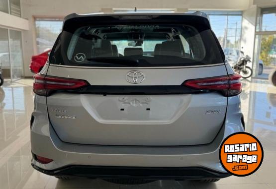 Camionetas - Toyota SW4 SRX 4X4 AT 2026 Diesel 0Km - En Venta