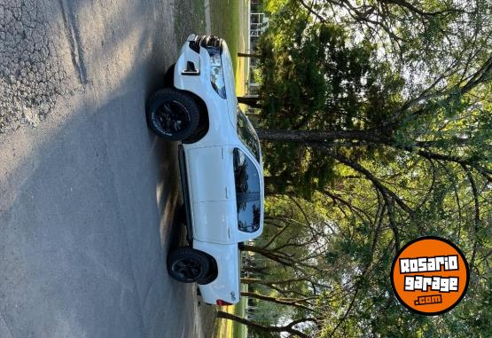 Camionetas - Toyota Hilux 2020 Diesel 50000Km - En Venta