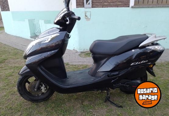 Motos - Honda Elite 2015 Nafta 28500Km - En Venta