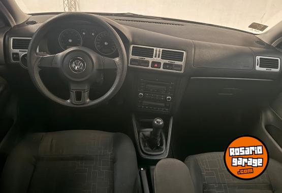 Autos - Volkswagen BORA TRENDLINE 2.0 2011 Nafta 100000Km - En Venta