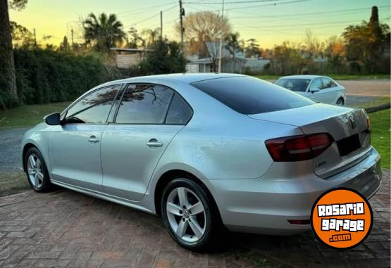 Autos - Volkswagen vento 2016 Nafta 125000Km - En Venta