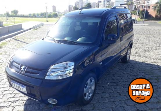 Utilitarios - Peugeot PATAGONICA 2017 Nafta 98500Km - En Venta