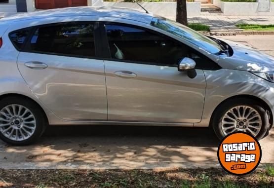 Autos - Ford Fiesta SE Plus 2019 Nafta 45500Km - En Venta