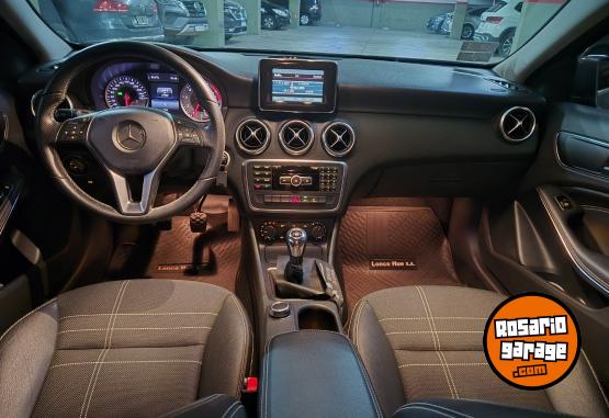 Autos - Mercedes Benz A200 2013 Nafta 67000Km - En Venta