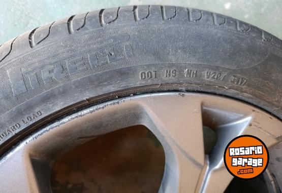 Accesorios para Autos - SE LIQUIDAN!!!! 02 CUBIERTAS PIRELLI 215/50 R17 91V modelo CINTURATO P7 CON LLANTA DE CHEVROLET  Y CUBIERTA WINDFORCE 215/50 ZR 17 98W XL - En Venta