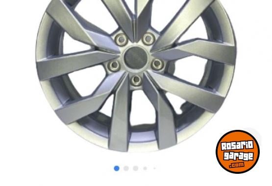 Accesorios para Autos - LLANTAS GOLF RODADO 17 - En Venta